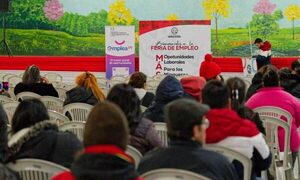 Feria de Empleo en Minga Guazú convocó a más de 500 interesados