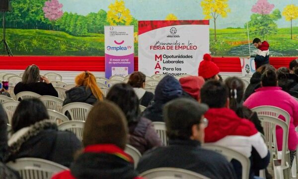 Feria de Empleo en Minga Guazú convocó a más de 500 interesados