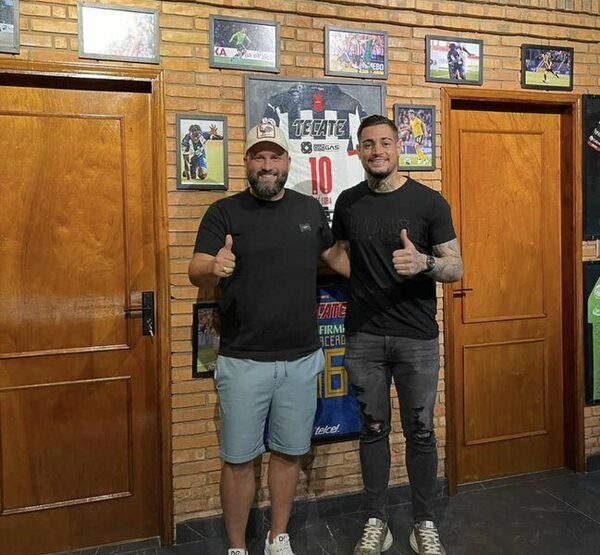 Lucas Domenech sale al paso de lo dicho por Carrizosa y quiere saber qué monto pide Cerro por Jean