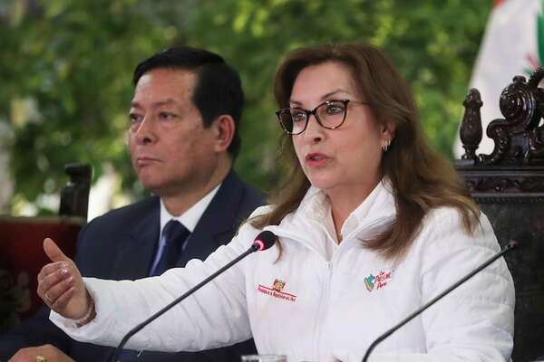 La Justicia de Perú ratifica la incautación de relojes Rolex y pulsera de lujo de Boluarte - Mundo - ABC Color