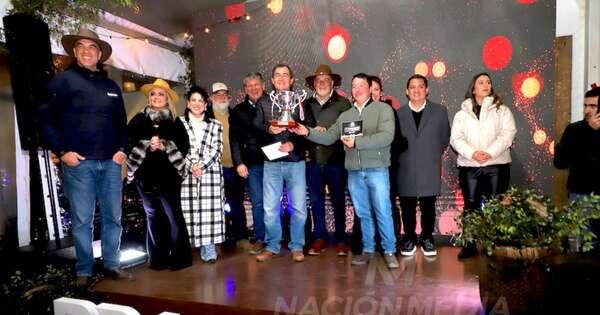 La Nación / Celebran la “Noche de campeones Braford”