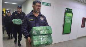 Desvío Nenecho: Fiscalía allanó la Municipalidad y esto es lo que incautó - Nacionales - ABC Color