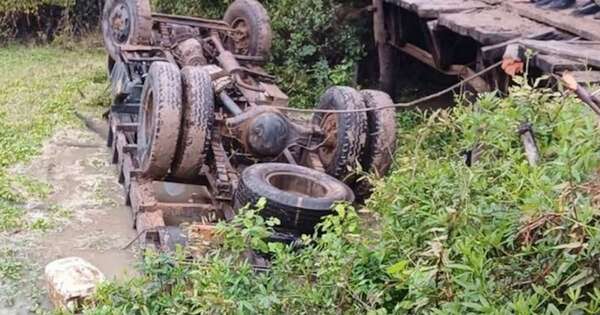 La Nación / Accidente deja un militar fallecido