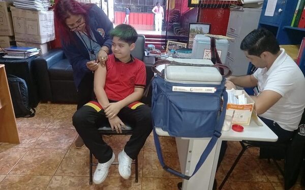 Intensifican vacunaciones en Santa Rita