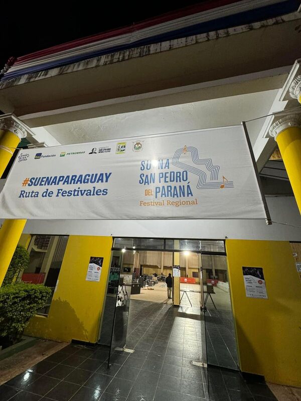 Llegó el día, suena San Pedro del Paraná