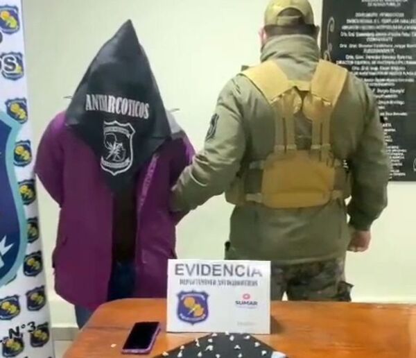 Arresto de Brasileño por Posesión de Crack en General Genes