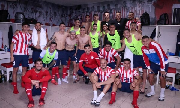 Versus / De ser convocado a la Albirroja a jugar en la Intermedia en poco más de un año