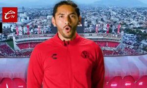Pelotero paraguayo fue partícipe de curiosa presentación de su equipo
