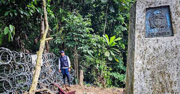 La Nación / Panamá coloca alambres de púas para frenar paso de migrantes