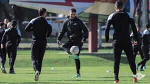 El Guma no fichó, pero recuperó piezas claves