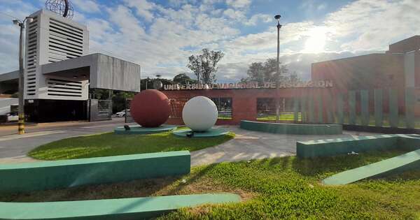 La Nación / Advierten sobre falsas ofertas académicas en redes sociales
