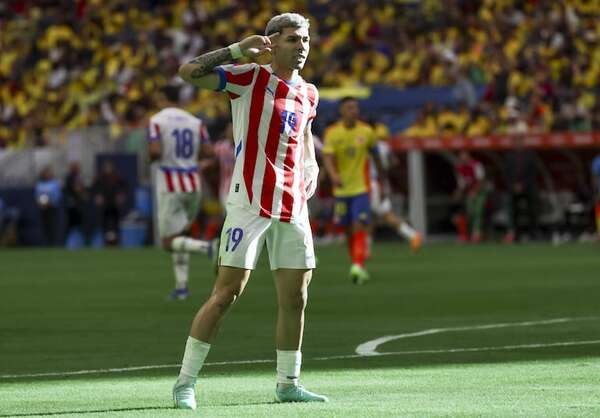 Julio Enciso recibió el permiso de Brighton y disputó los JJ.OO. - Selección Paraguaya - ABC Color