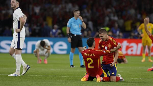España derrota a Inglaterra y levanta su cuarta Eurocopa