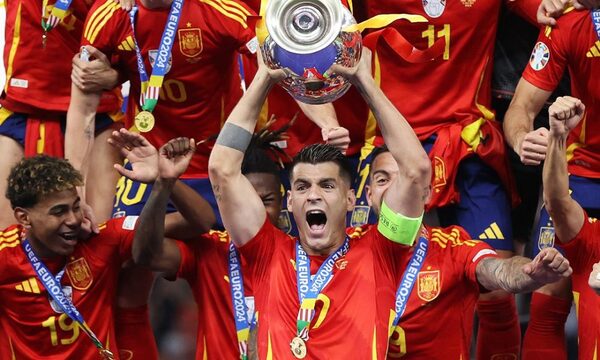 España es campeón invicto de la Eurocopa