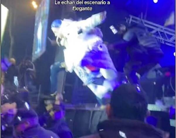 [VIDEO] ¡Cuidado kapé! Echaron a L-gante del escenario de la Expo