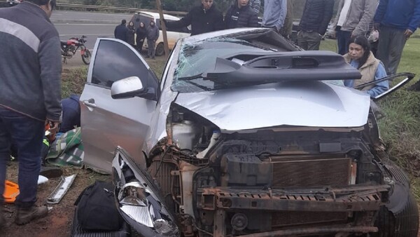 Un niño de 7 años muere tras vuelco de vehículo en Caaguazú