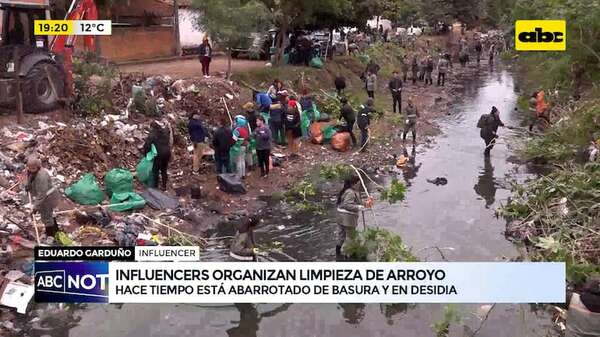 Video: vecinos e influencers realizan limpieza de arroyo - ABC Noticias - ABC Color