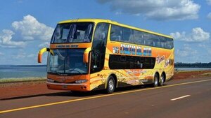 80 pasajeros de un ómnibus con destino a Asunción quedan varados en Argentina