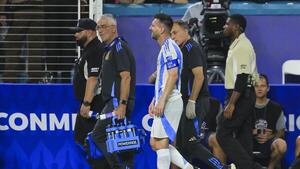 Messi se lesiona en un esprint y abandona la final en el minuto 65