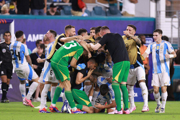 Versus / Argentina tumba a Colombia y revalida el título de la Copa América