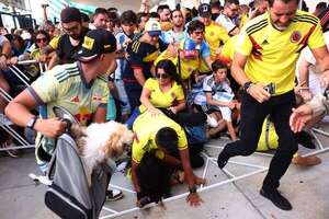 Una bochornosa organización en la final que pudo haber terminado en tragedia - Fútbol Internacional - ABC Color