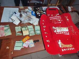 Detención y recuperación de joyas robadas en el barrio Republicano de Asunción - Policiales - ABC Color