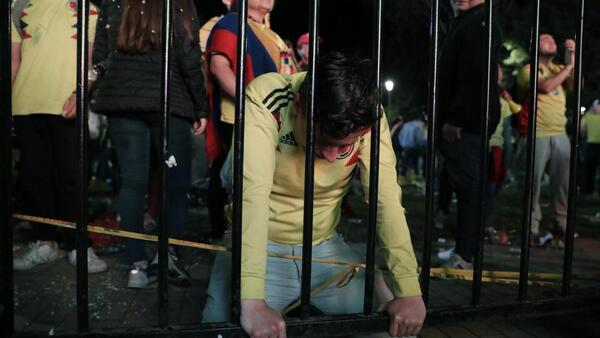 Riñas entre aficionados en Bogotá tras la derrota de Colombia en final de la Copa América