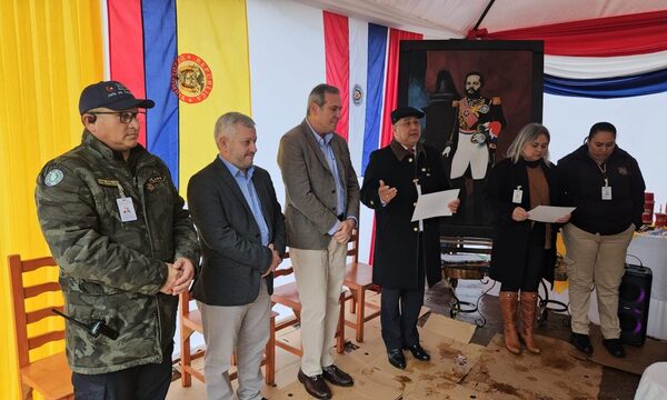 Diplomáticos visitan cárcel de CDE
