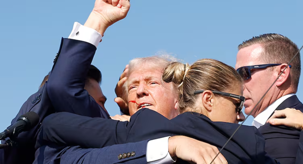 Trump vuelve al ruedo este lunes, tras sufrir un atentado el sábado