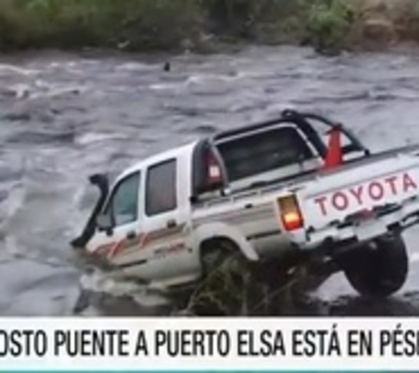 Camioneta quedó atrapada en riachuelo buscando cruzar a Puerto Elsa - Paraguay.com