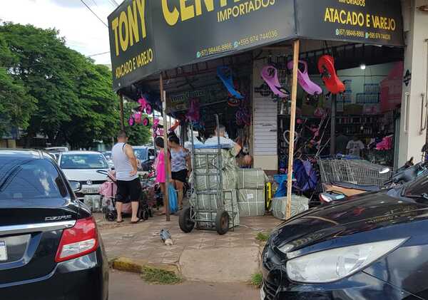 Vacaciones de invierno en Brasil genera gran movimiento comercial en la frontera