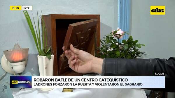 Video: Robaron bafle de un centro catequístico - ABC Noticias - ABC Color