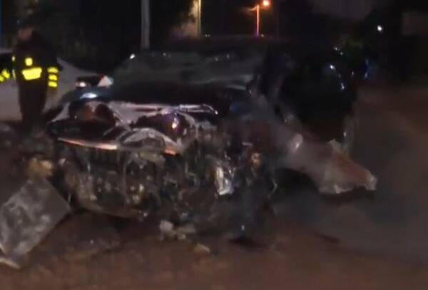 Estaba chupado, entró de contramano y chocó de frente a otro auto: dos murieron