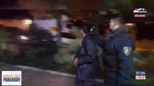 Salón de belleza y joyería fue saqueado por dos delincuentes - Noticias Paraguay