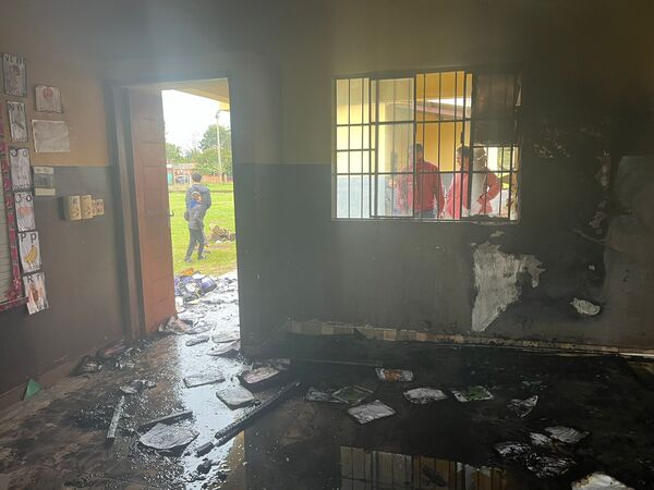 Caaguazú: Dos niños fallecen calcinados en incendio de vivienda - ADN Digital