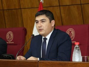 Senador José Oviedo niega que se unirá a la ANR: "Payo miente con malicia" · Radio Monumental 1080 AM