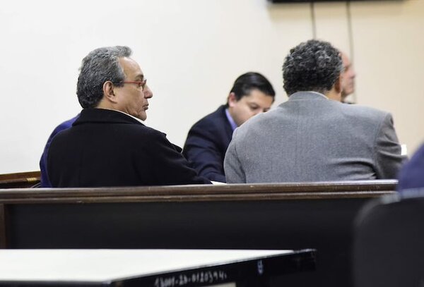 Prosigue juicio oral al exgobernador Hugo Javier por desvío de fondos Covid