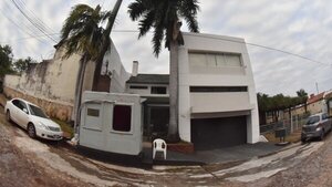Lizarella compró lujosa residencia a “G. 860 millones” cuando se ofrecía por unos G. 2.500 millones