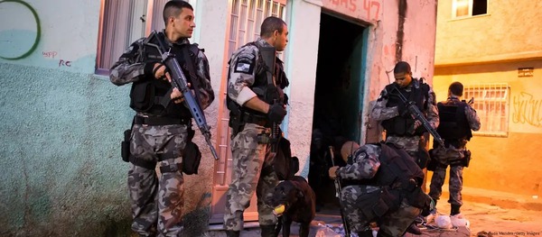 Río de Janeiro: fuerzas policiales ingresan en diez favelas - ADN Digital