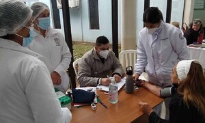 Clínica móvil benefició a 220 personas en Coronel Oviedo – Prensa 5