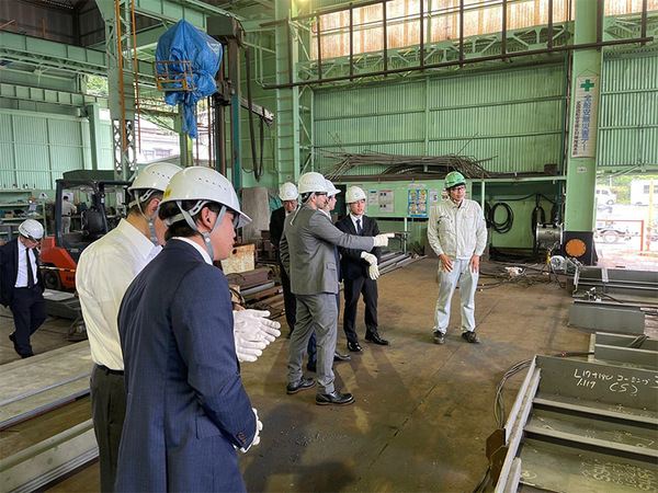Comenzó en Japón la construcción de maquinaria de dragado para impulsar economía fluvial en Paraguay