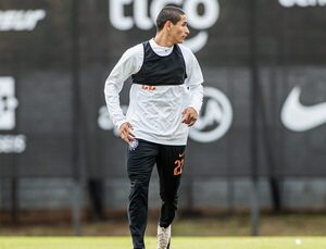 Pedro Zarza, el juvenil que deslumbró en Olimpia · Radio Monumental 1080 AM