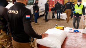 Éxito en la lucha contra el narcotráfico: Senad y DNIT frustran envío de droga a Europa - trece