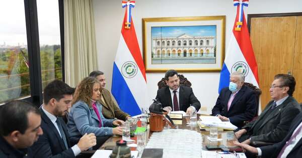 Diario HOY | IPS expone situación financiera y proyectos a mesa directiva de la Cámara de Diputados