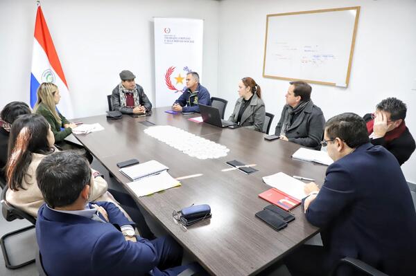 Anuncian que verificar谩n situaci贸n de las transportadoras internacionales - Revista PLUS