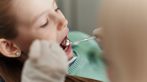 Atención odontológica gratuita en Concepción: promueven salud bucal a sectores vulnerables - Unicanal