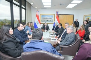 Abordan sobre situación financiera del IPS en mesa directiva de Diputados - ADN Digital