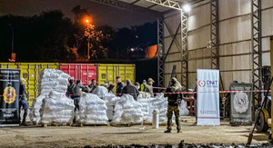Operación ‘Dulzura’: Histórica incautación de 4 toneladas de cocaína halladas en bolsas de azúcar - Unicanal
