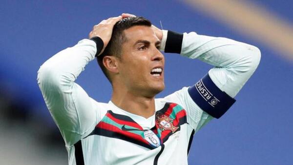 El valor de Cristiano Ronaldo tuvo una impresionante caída ¿Por qué?