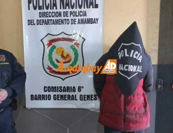 Joven intentó correr a una mujer y a sus hijas pequeñas de una precaria vivienda
